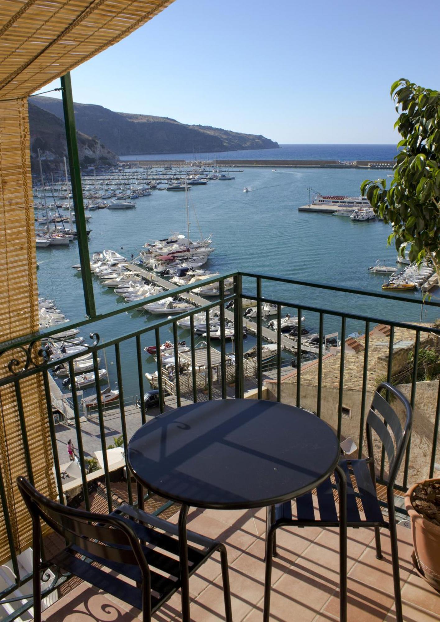 Veranda Sul Porticciolo Castellammare del Golfo Exterior photo