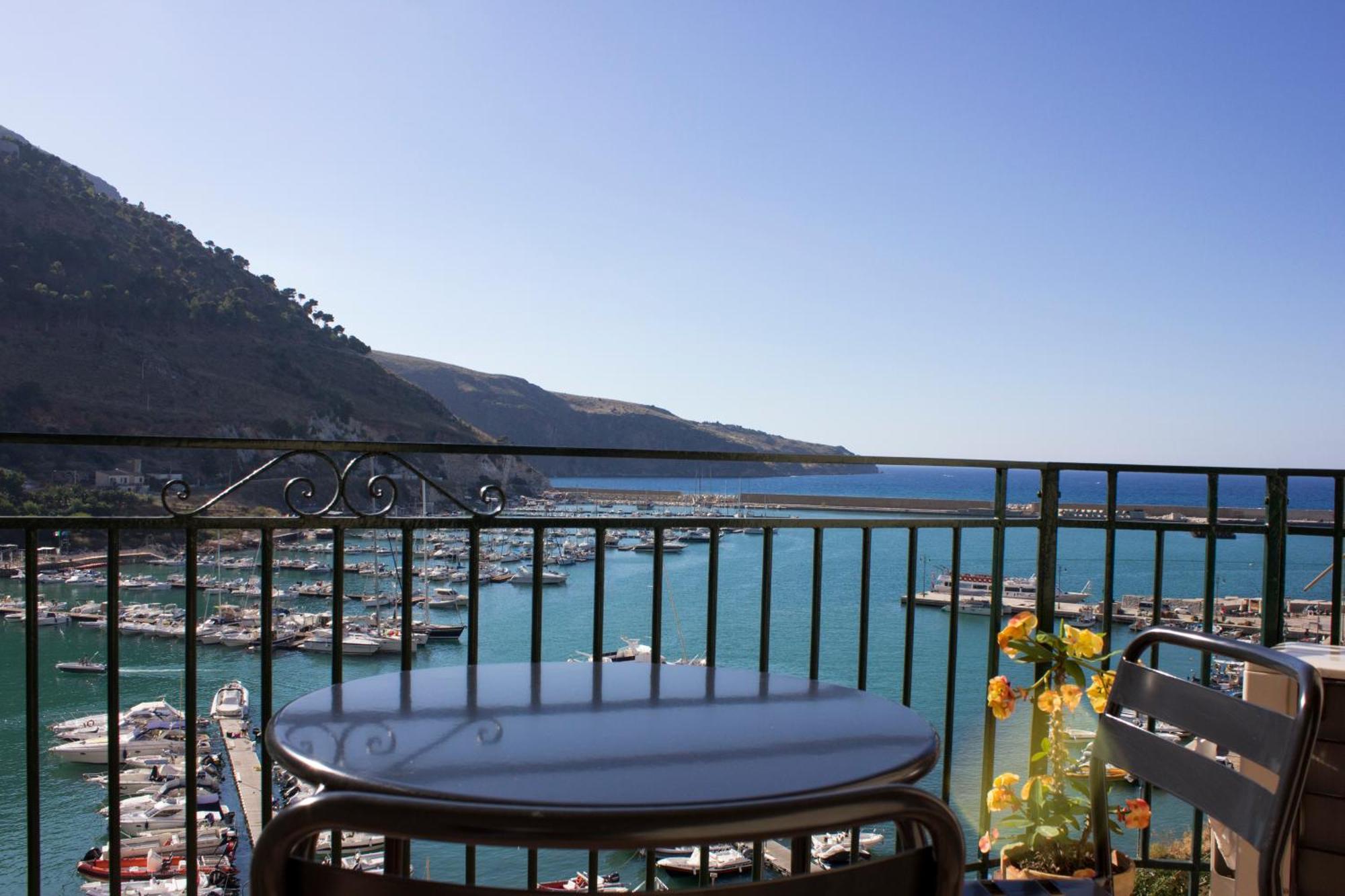 Veranda Sul Porticciolo Castellammare del Golfo Exterior photo
